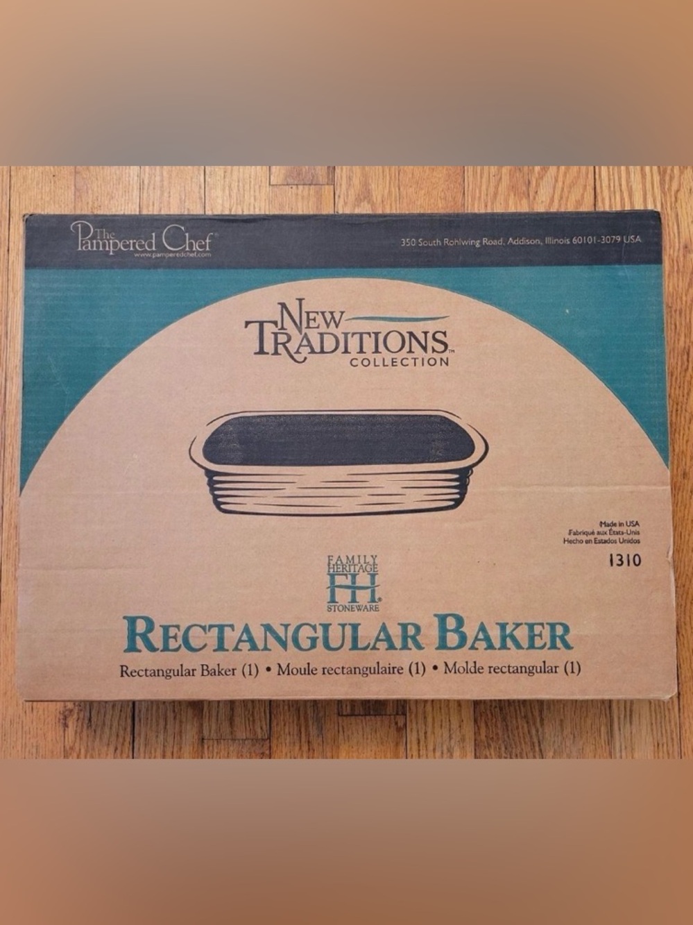 Pampered Chef Cranberry Rectangular Baker, BNIB Never Removed